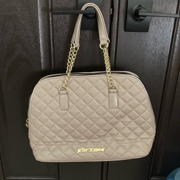 Large Betsey Johnson Quilted Tan and Gold Tote with Chain Handles - Picture 2 of 7